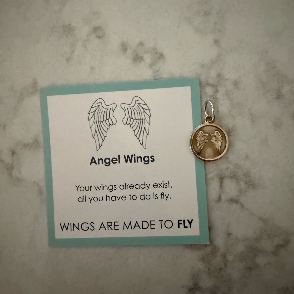 Lola Gold Pendant with Inspirational Quote